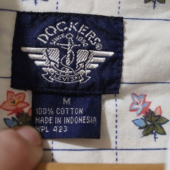 Dockers Feminine Striped Button Down Ruffle Short Sleeve Shoulder Pad Shirt Medi - Picture 9 of 10